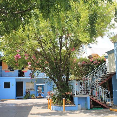 Hotel Hacienda Del Viejo Матаморос Экстерьер фото